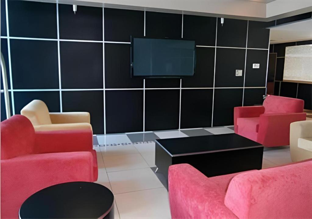 Travelodge By Wyndham Absecon Atlantic City Extérieur photo